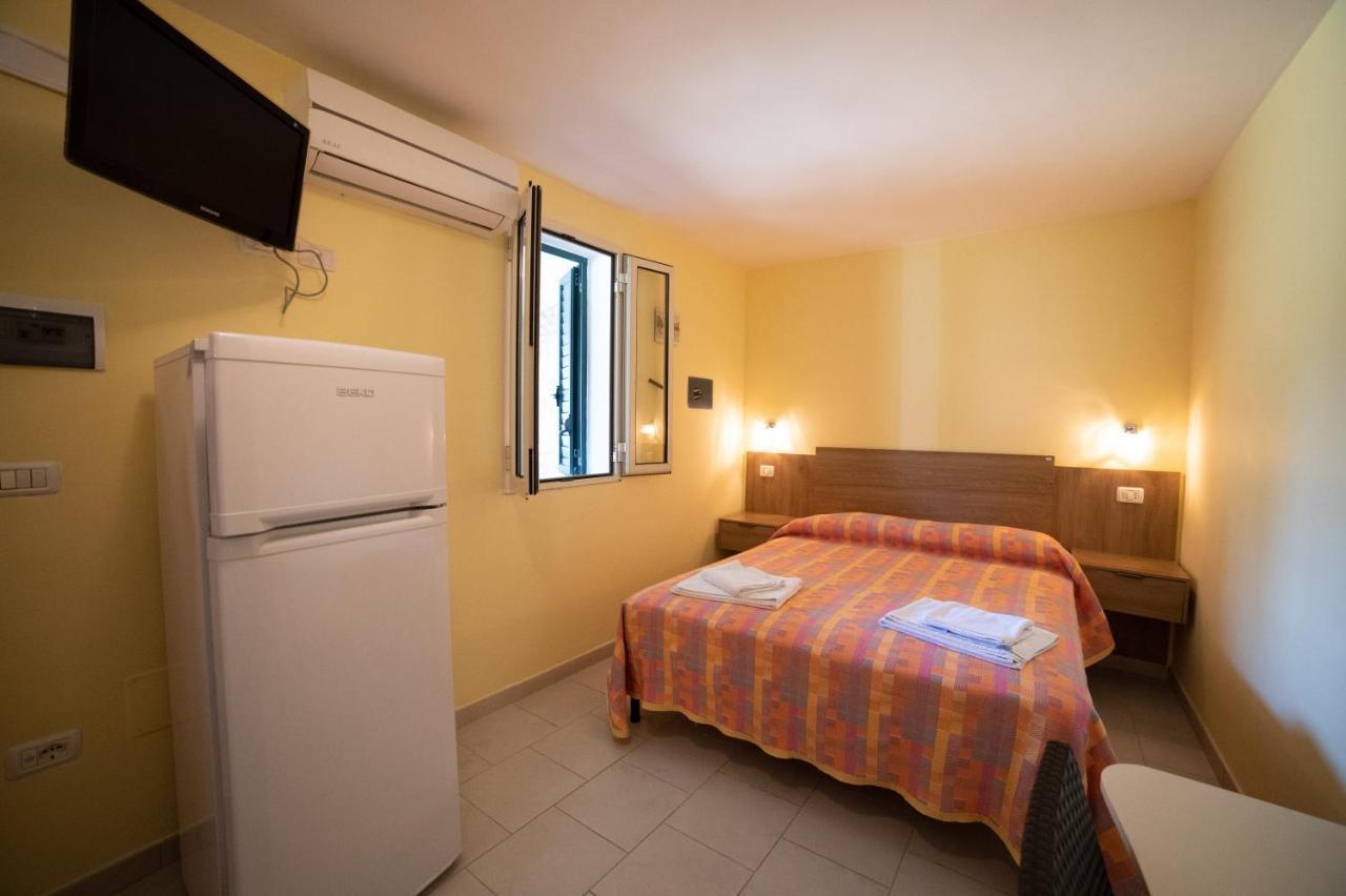 Bed and Breakfast Coppola Rossa Relax Вьесте Экстерьер фото